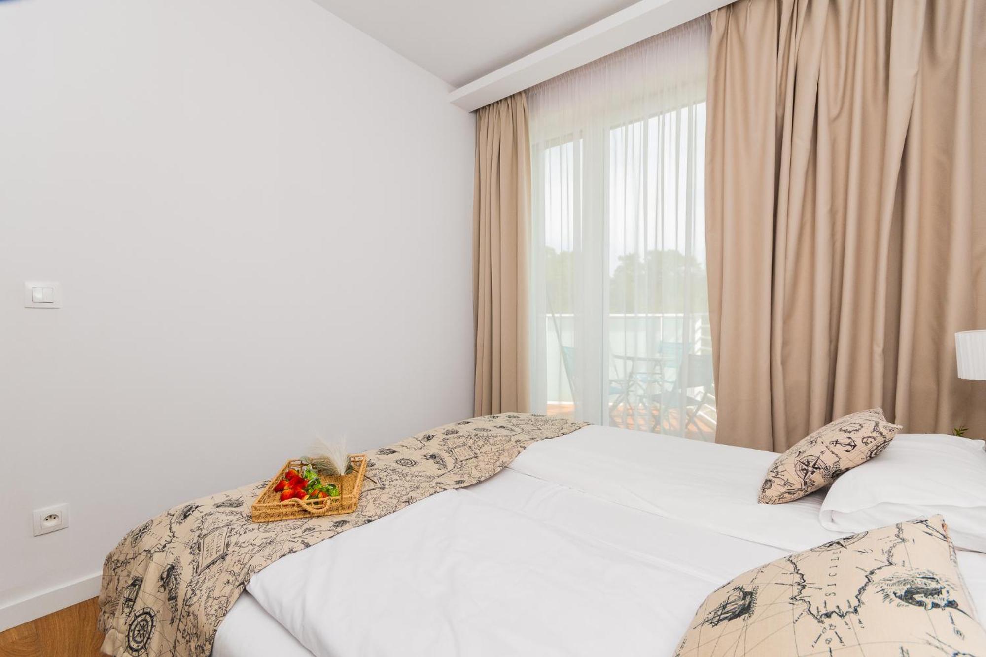 Apartamenty Mierzeja - Marina, Katy Rybackie, 100 M Od Zalewu Wislanego Buitenkant foto